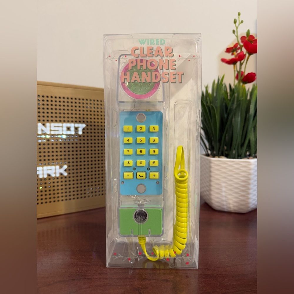 New Target bullseye Vivitar wired Clear Phone